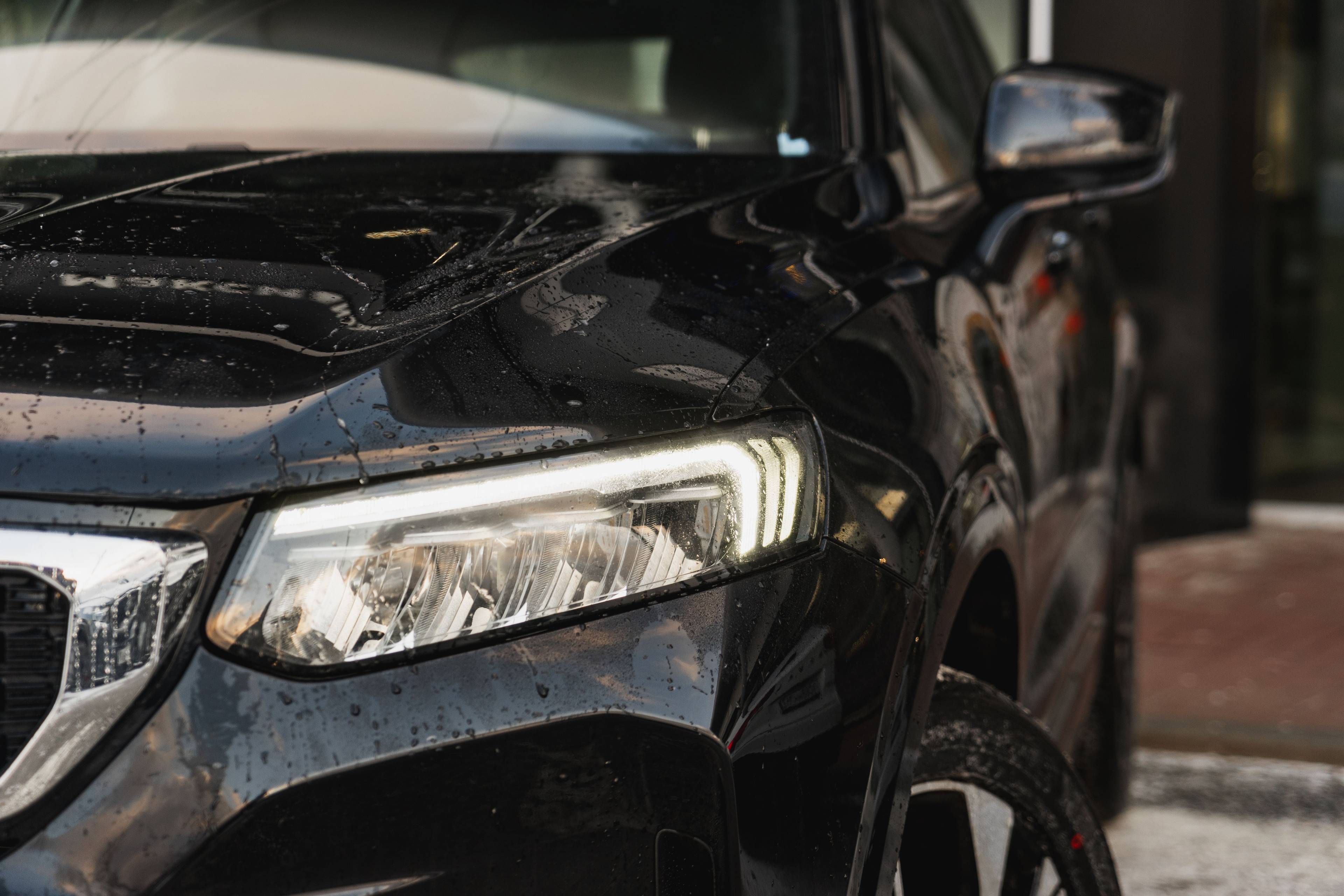 Knewstar 001 Luxury 2.0T 4WD 8AT