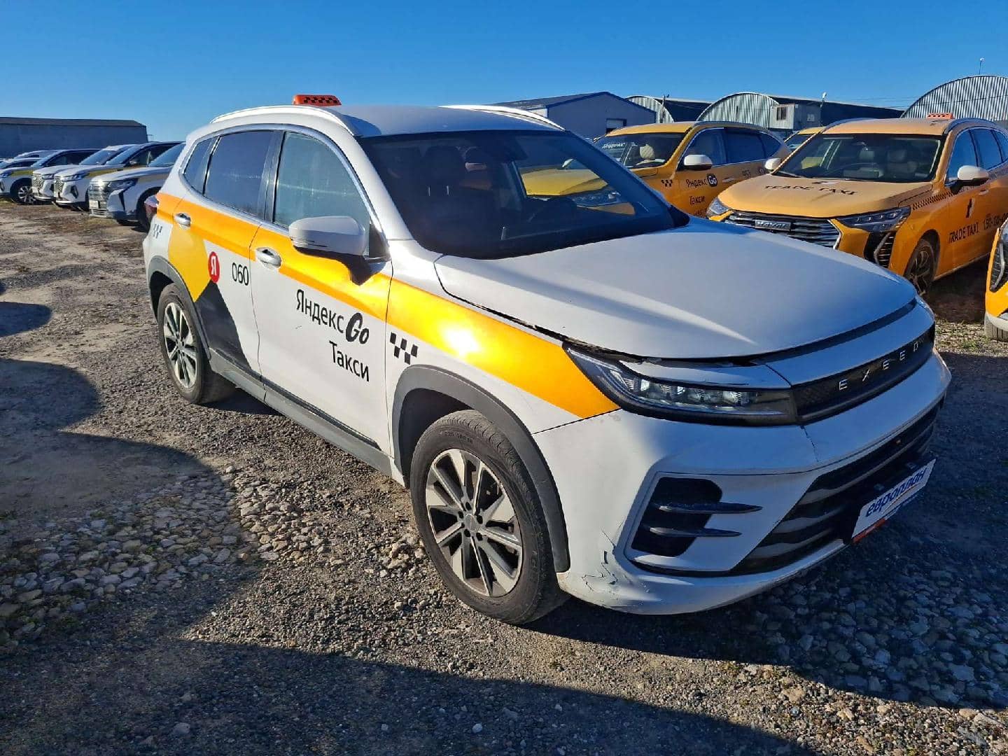 EXEED LX,  268 473 км, 2023 года в лизинг