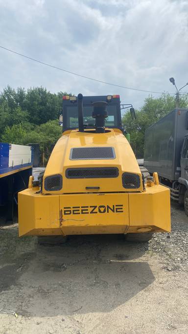 Beezone GYS162J