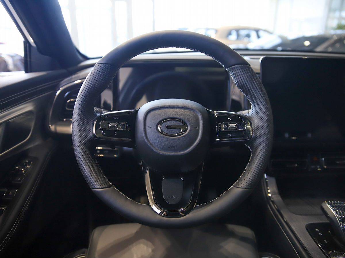 GAC GS8 GX Traveller 2.0 AT 4WD