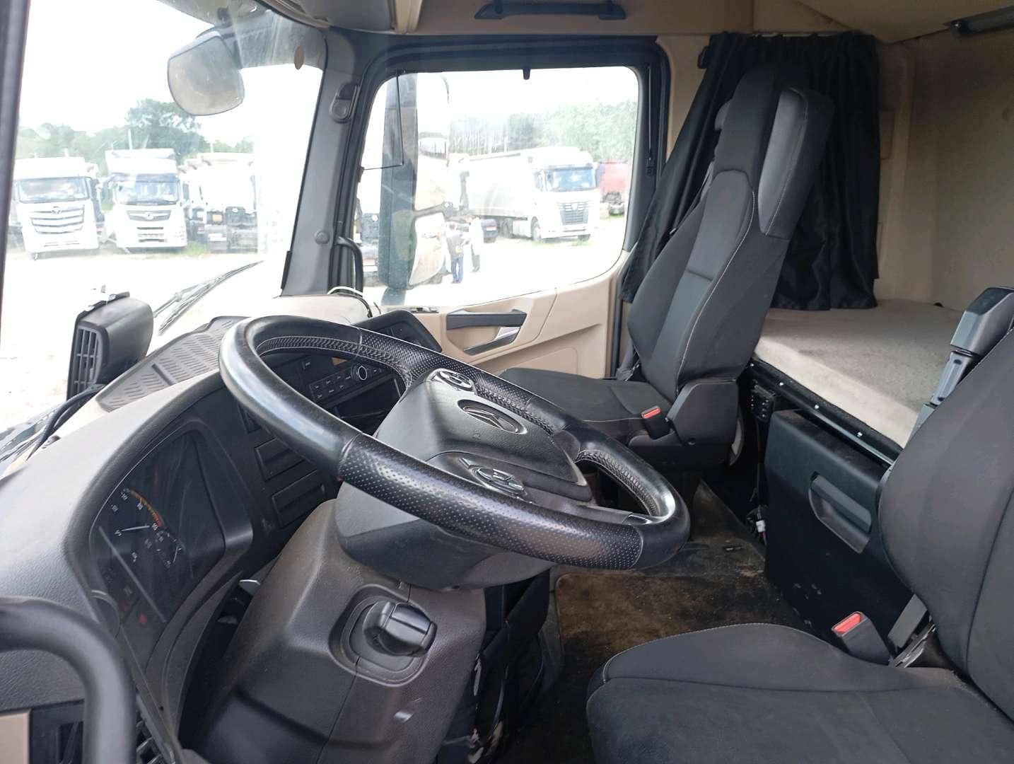 Mercedes-Benz Actros 2648 LS 6X4 (StreamSpace),  414 853 км, 2022 года в лизинг