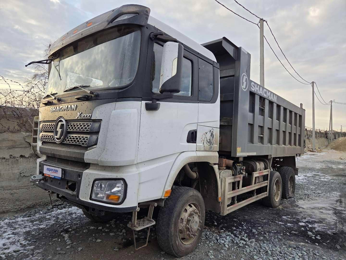 Shacman SX32586W385С
