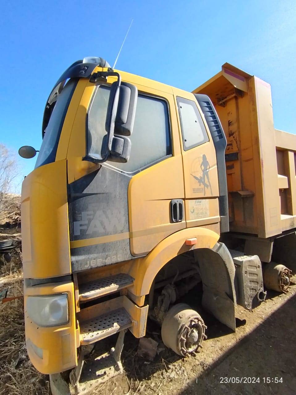 FAW CA3310P66K24T4E5 8х4 Лот 000002190