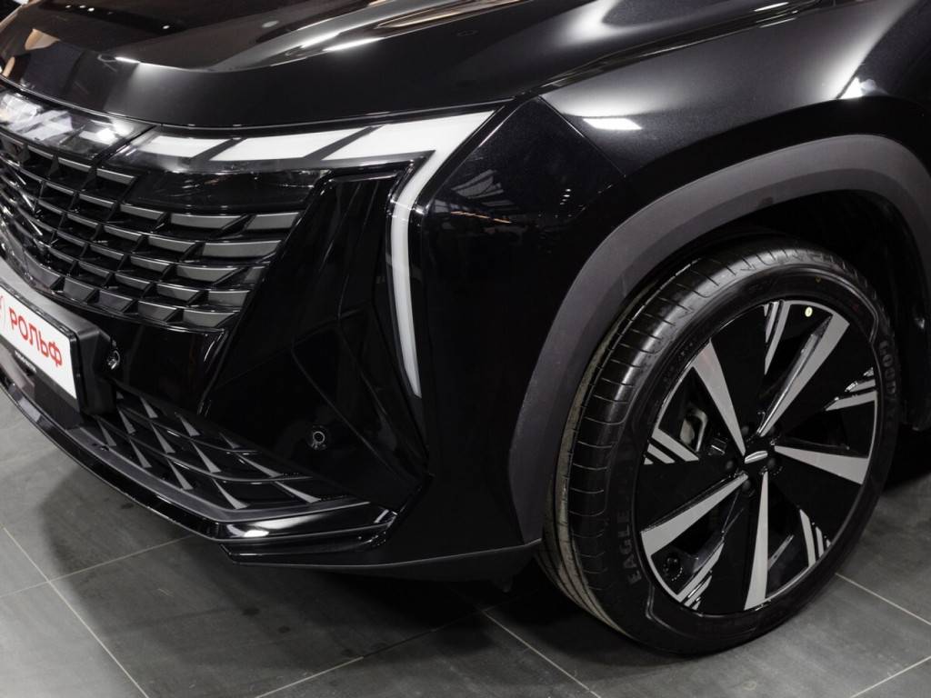 Geely Atlas Флагман 2.0Т АТ полный привод