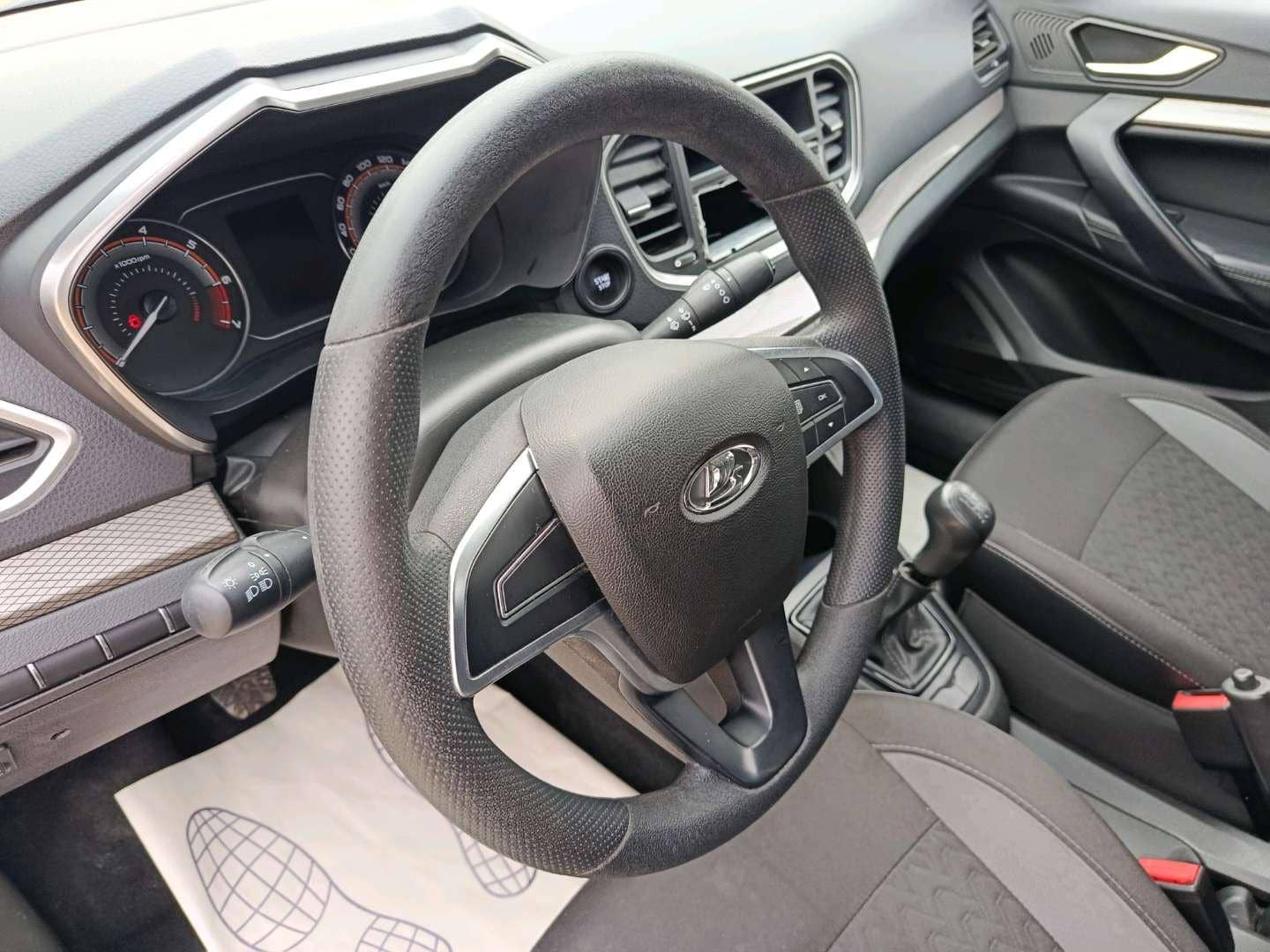 Lada Vesta седан,  128 069 км, 2023 года в лизинг