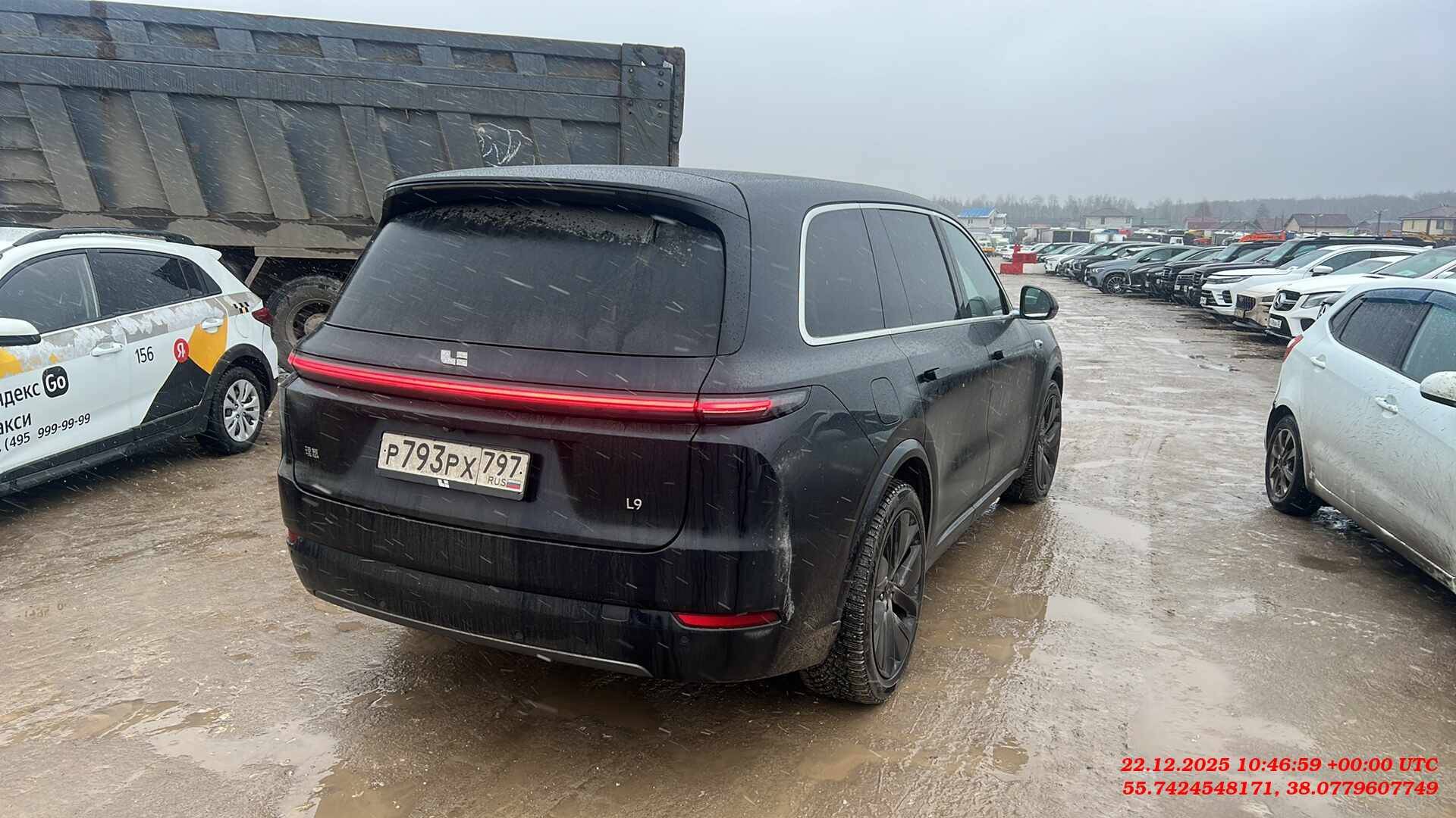 Lixiang L9,  18 000 км, 2023 года в лизинг