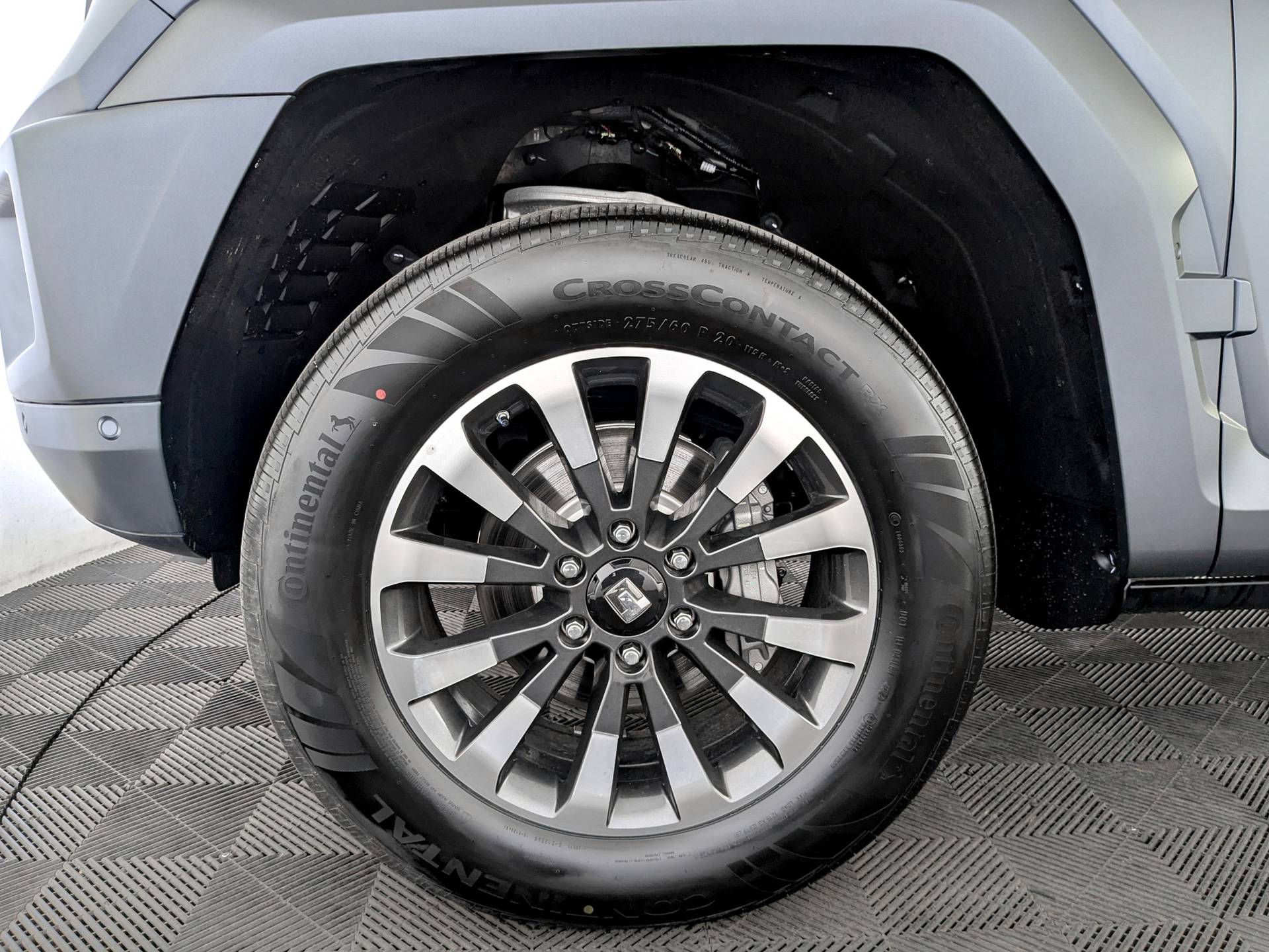 Tank 700 Premium 3.0 9AT 4WD