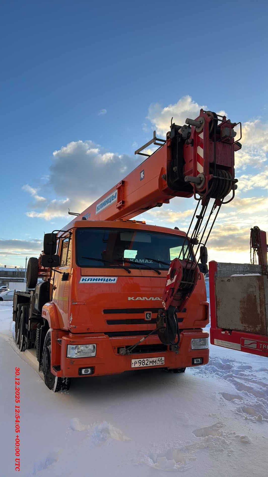 Клинцы КС-55713-1К-1 КАМАЗ-65115 (6х4) г/п 25т. стрела 21м.