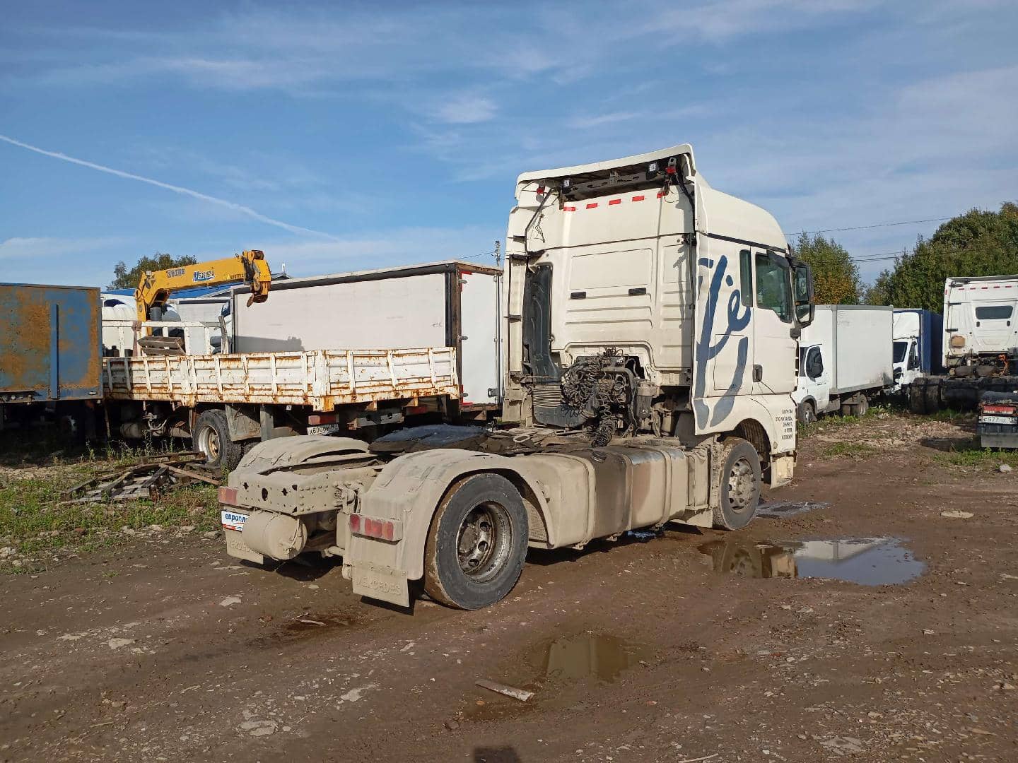 Sitrak C7H 4x2 ZZ4186V361HE,  692 403 км, 2022 года в лизинг