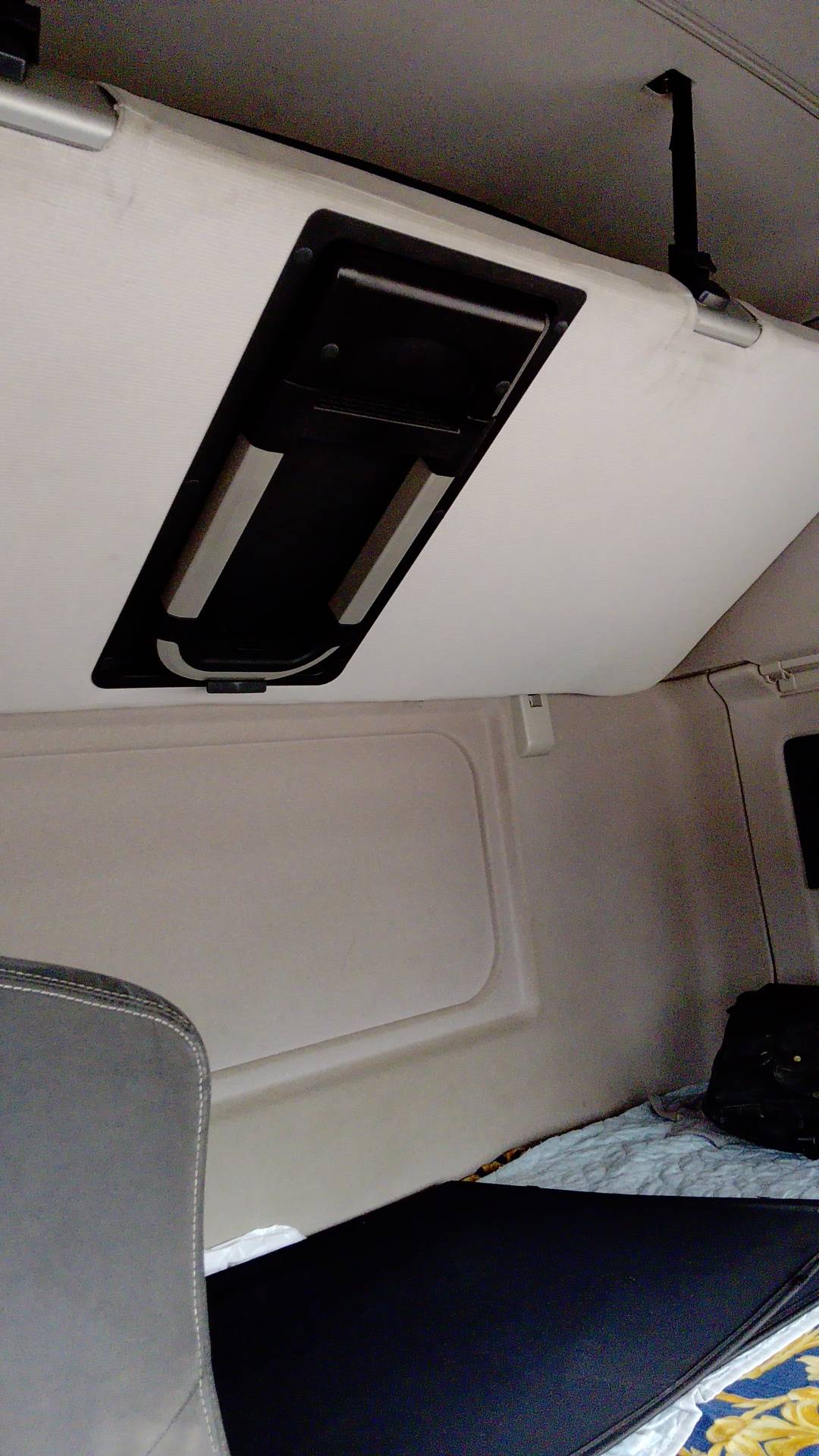 DongFeng DFH4180 4x2,  467 146 км, 2022 года в лизинг