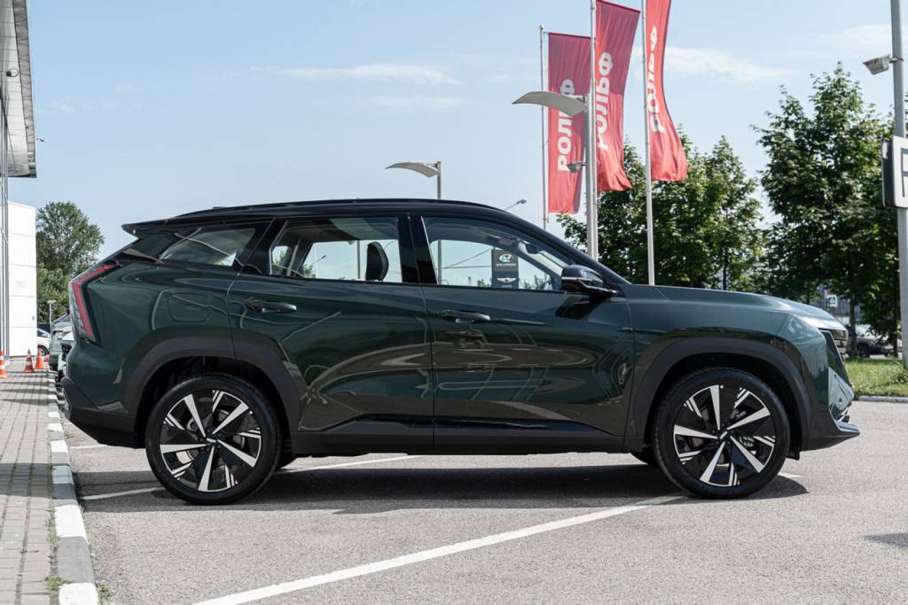 Geely Atlas Флагман 2.0Т АТ полный привод