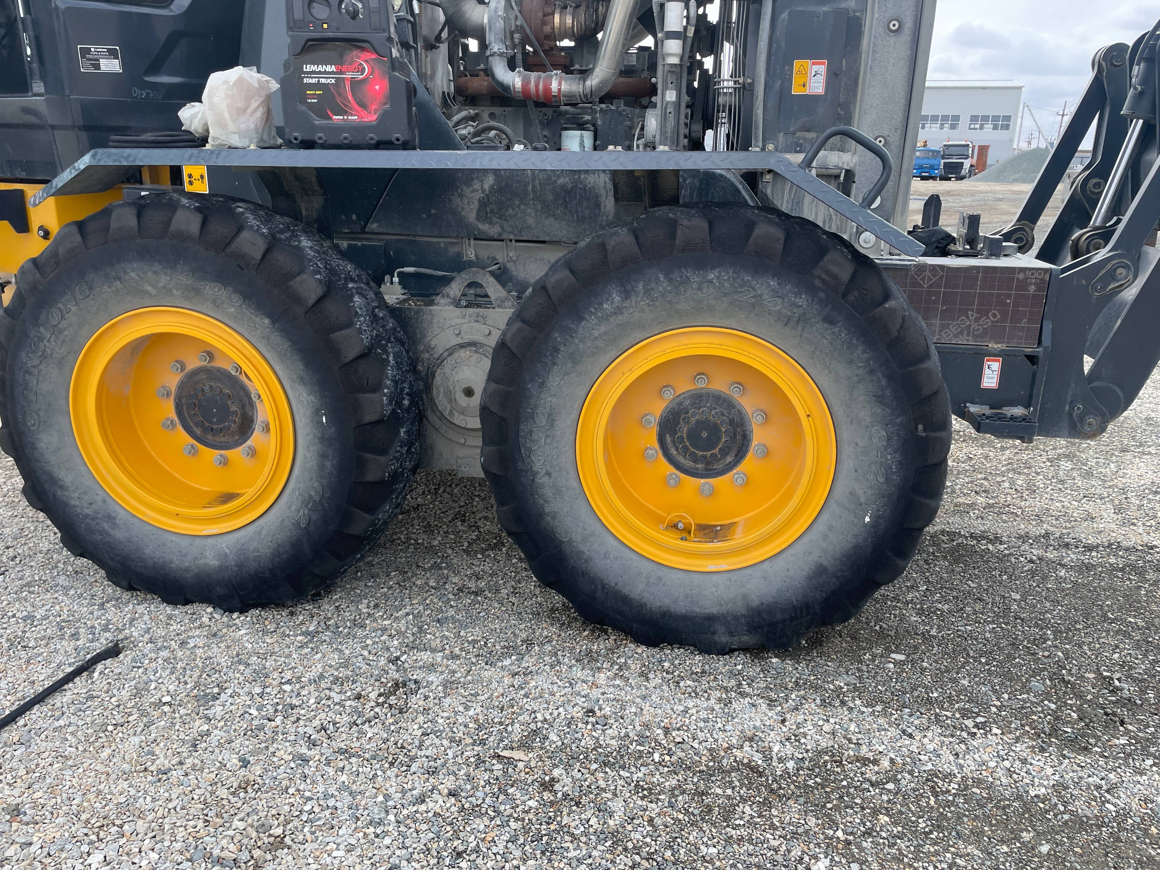 LiuGong CLG4215D-AWD Лот 000007023
