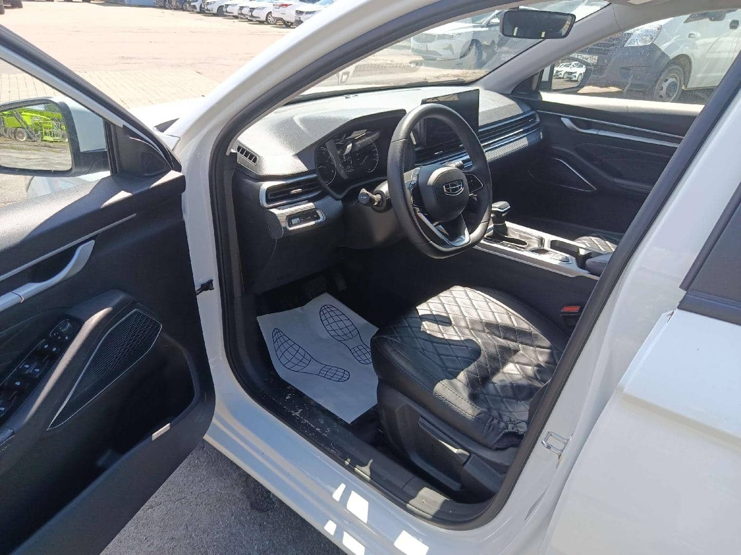 Geely Emgrand,  64 674 км, 2024 года в лизинг