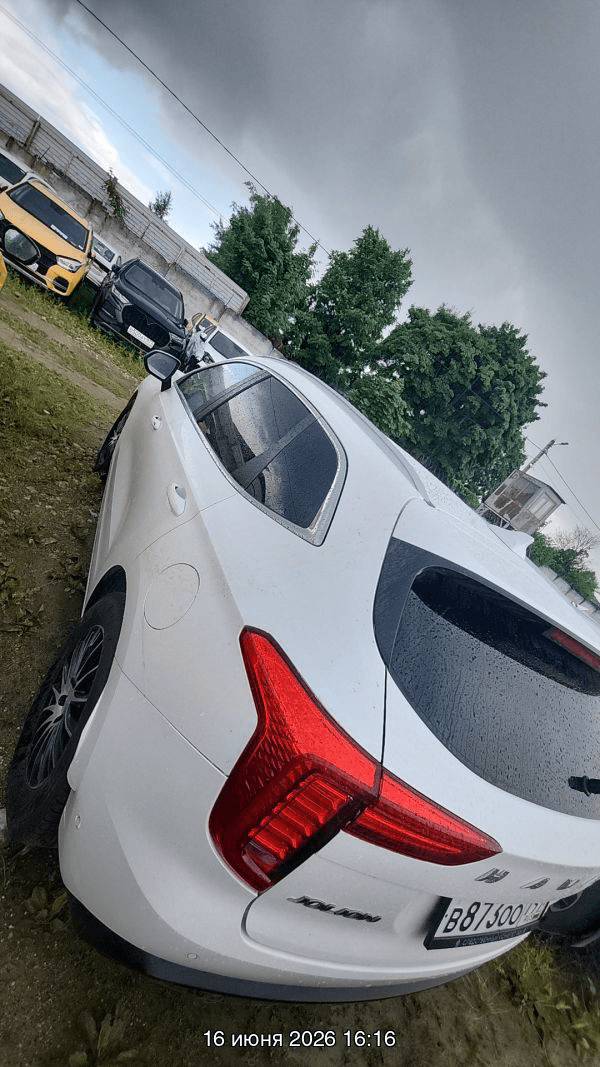 Haval Jolion,  156 200 км, 2023 года в лизинг