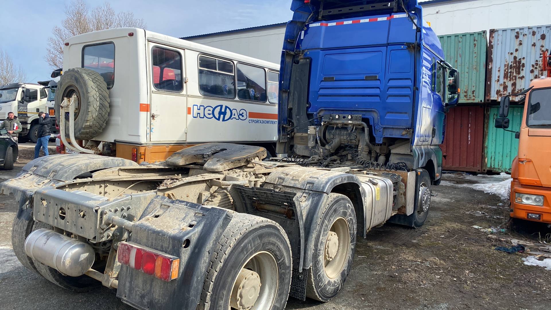 Sitrak С7Н 6×4 ZZ4256V364HE,  300 000 км, 2023 года в лизинг