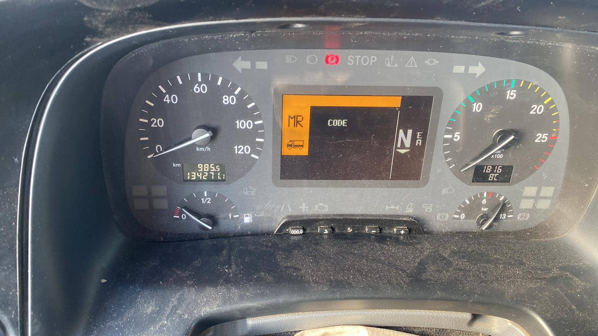 Mercedes-Benz Actros 3 1844 LS 4x2 (Megaspace),  1 134 271 км, 2017 года в лизинг