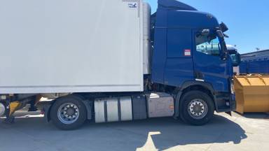Renault T 460 4X2 (Sleeper Cab)