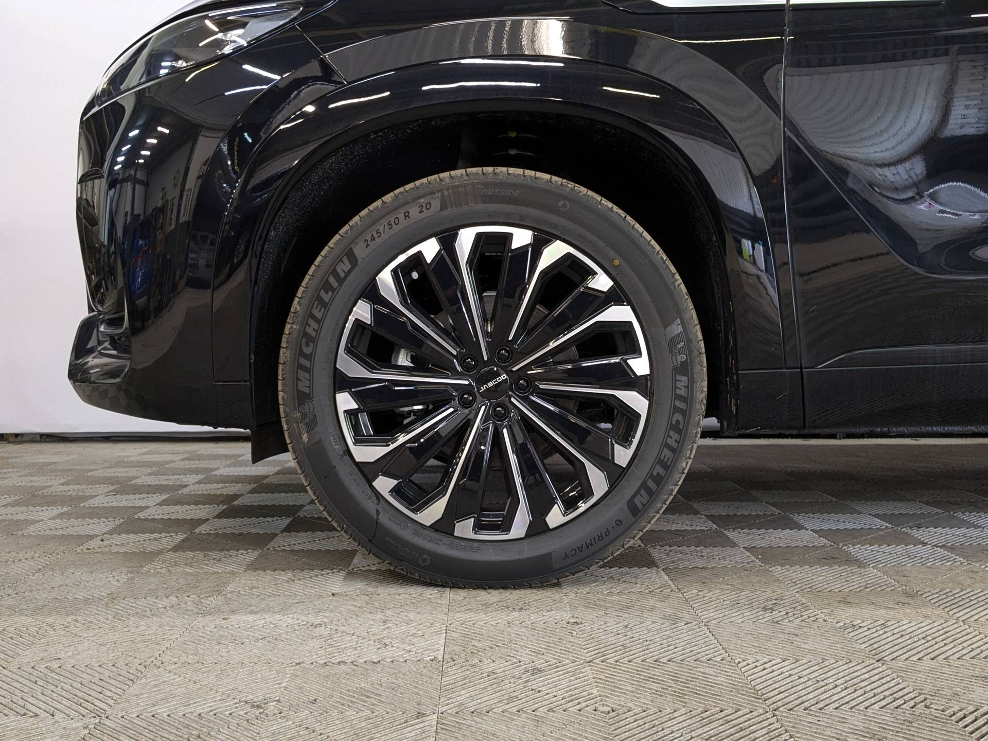 Jaecoo J8 Active 2.0T 7DCT AWD