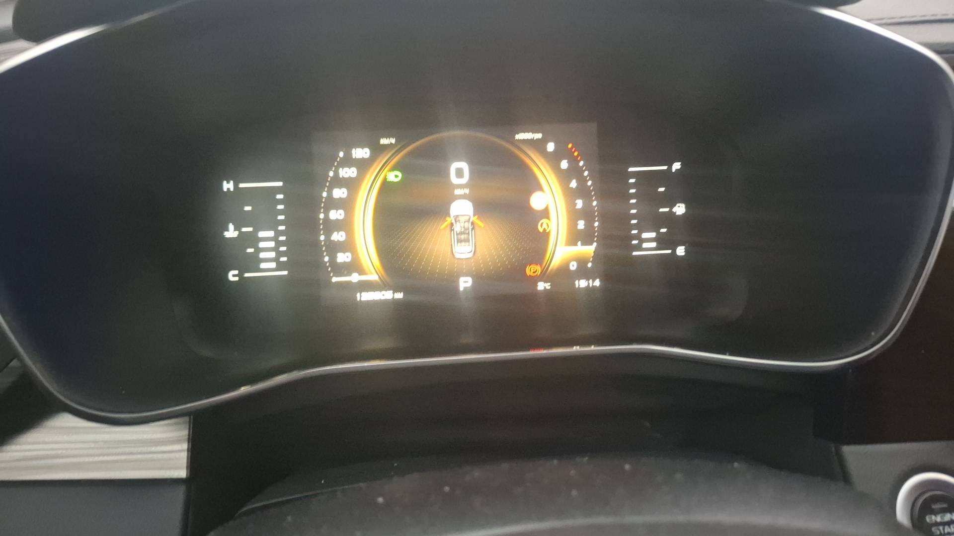 Geely Atlas Pro,  125 805 км, 2024 года в лизинг