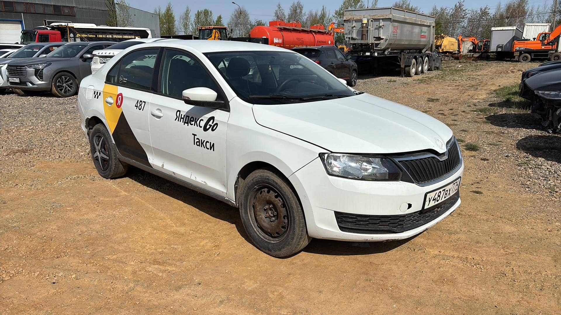 Skoda Rapid,  212 786 км, 2019 года
