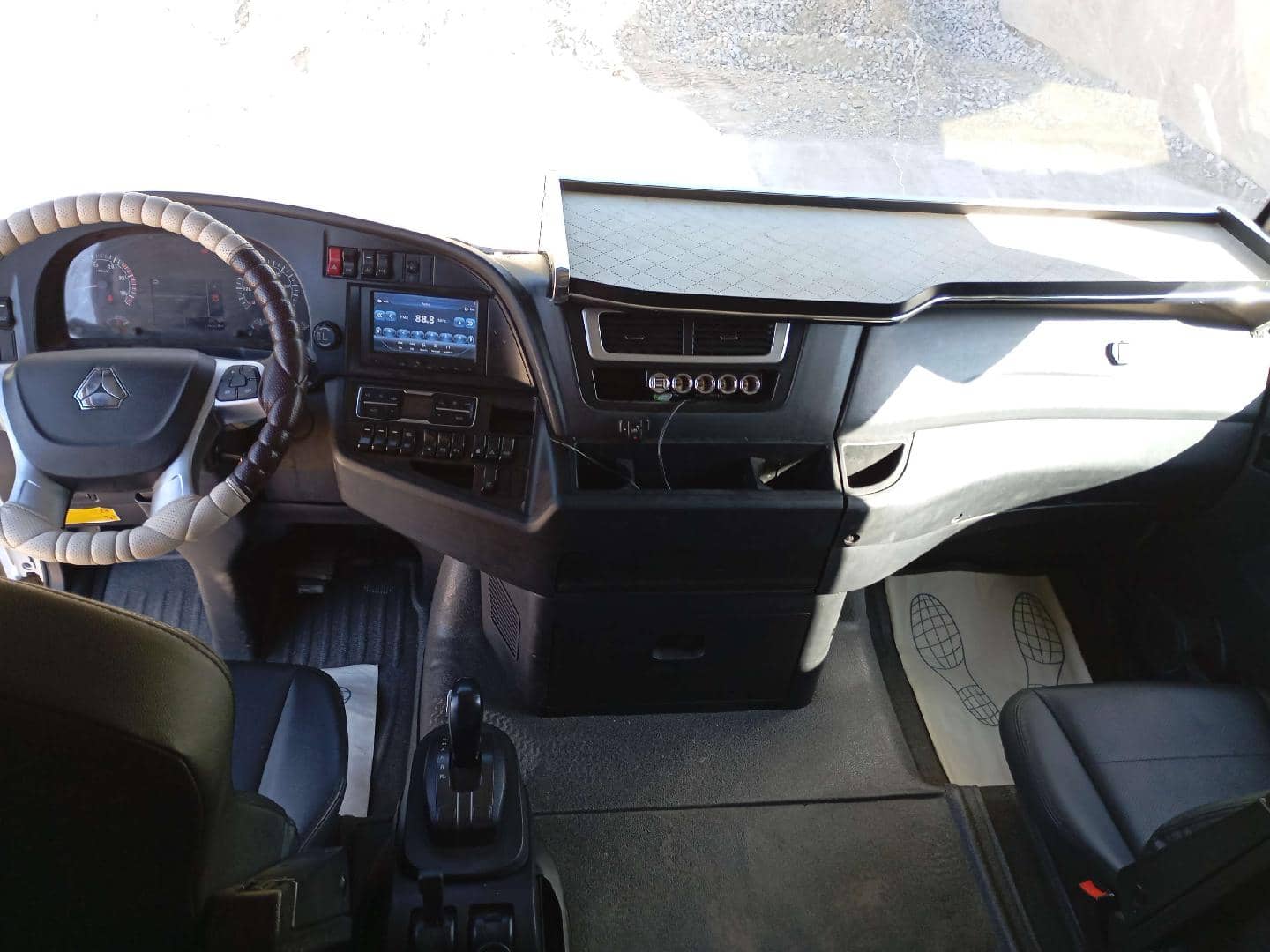 Sitrak C7H MAX ZZ4186V391HE,  241 415 км, 2023 года в лизинг