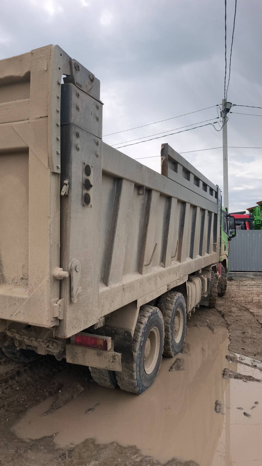 Shacman SX33186V366,  155 724 км, 2023 года в лизинг