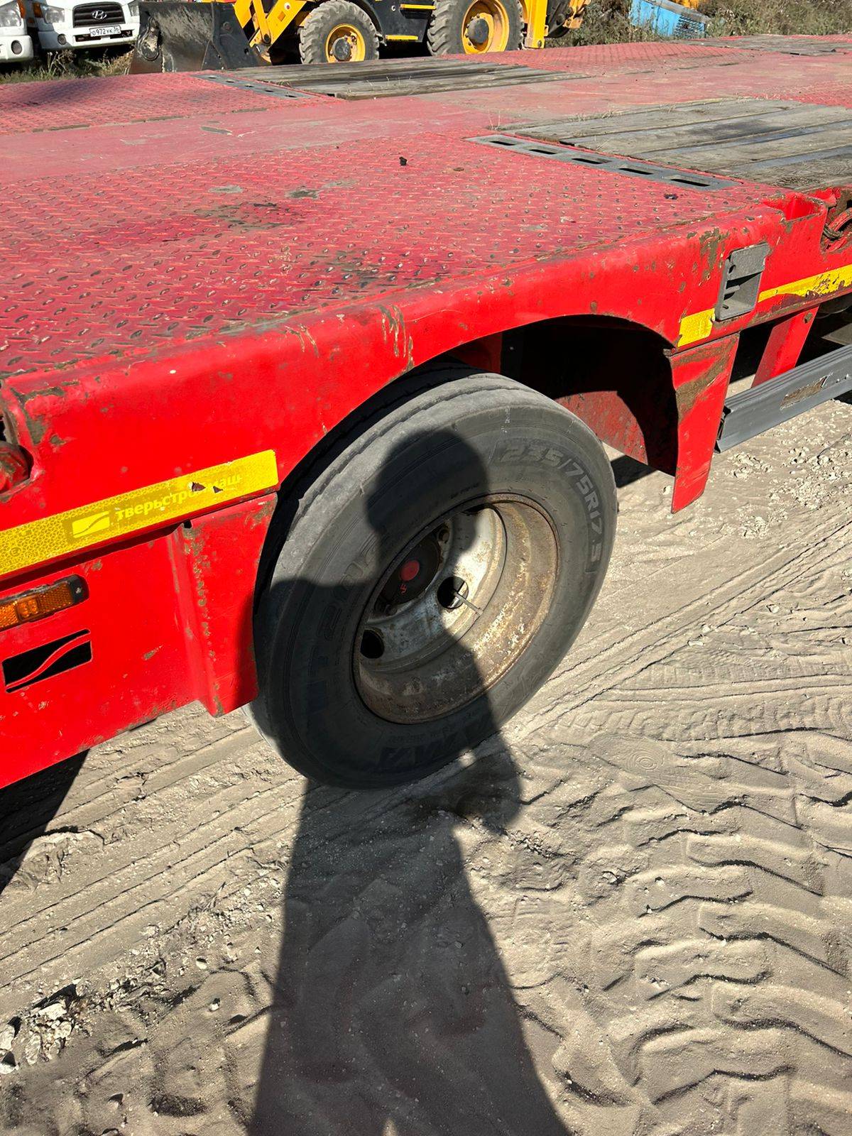 Тверьстроймаш Низкорамный полуприцеп 993941-SE46, 2020 года в лизинг