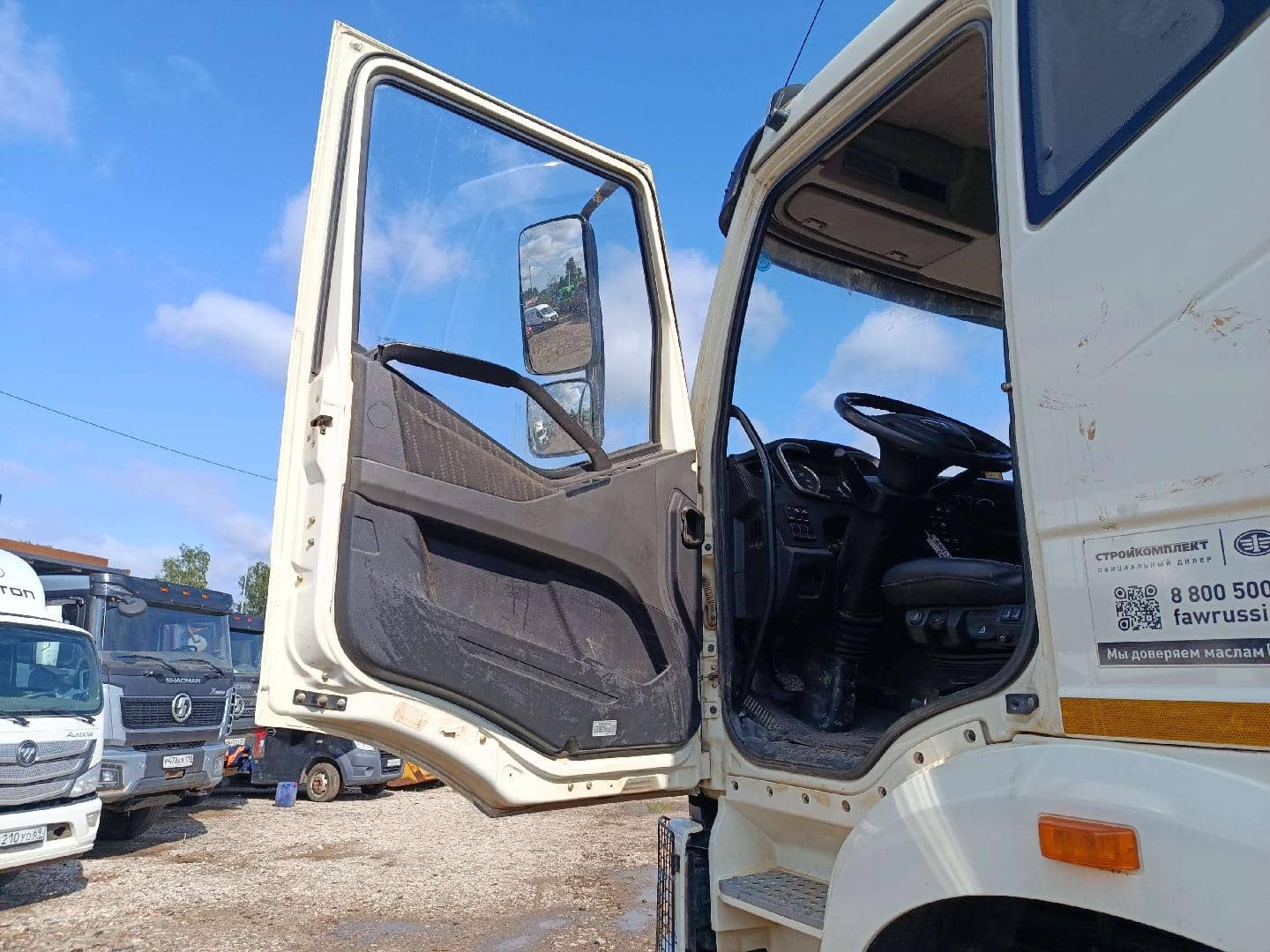 FAW CA3250P66K24L1TE5 6x6,  108 206 км, 2023 года в лизинг