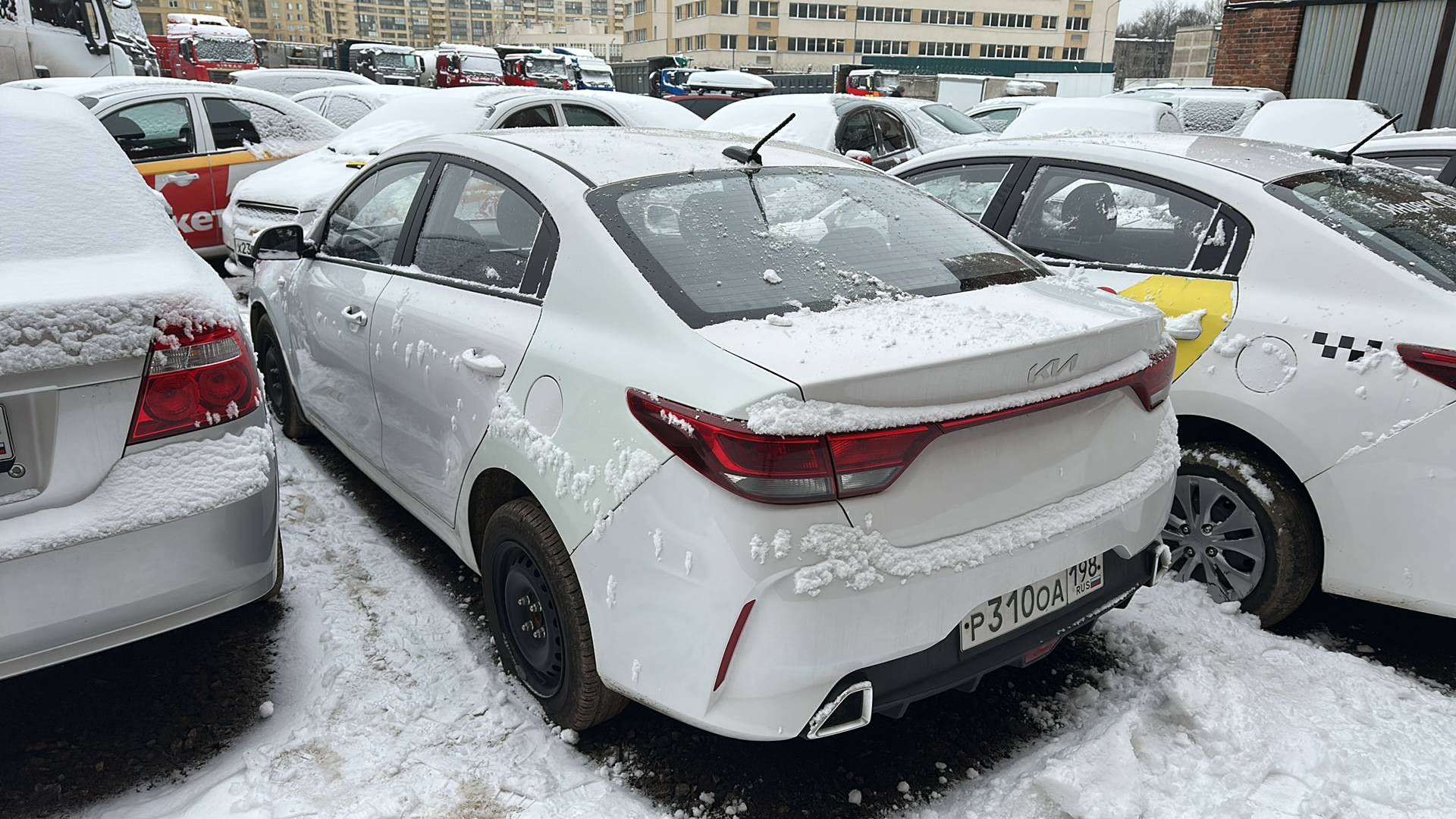 KIA Rio,  163 914 км, 2021 года в лизинг