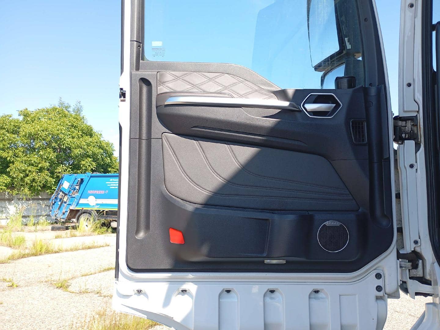 Sitrak C7H MAX ZZ4186V391HE,  372 528 км, 2023 года в лизинг