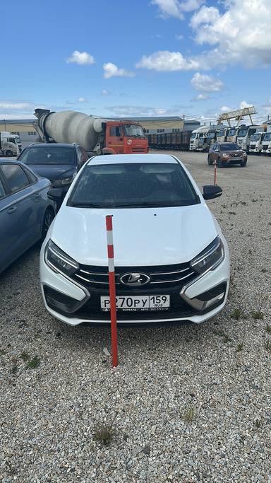 Lada Vesta седан