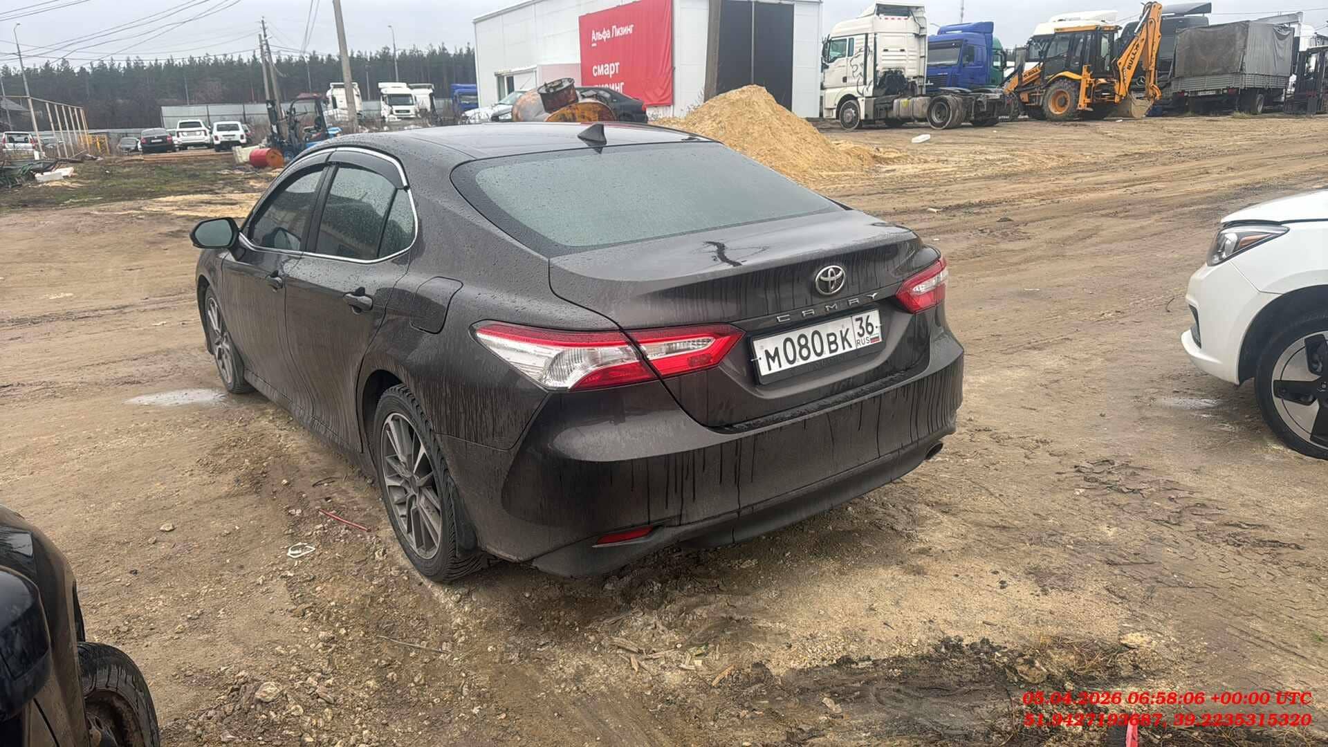 Toyota Camry,  272 003 км, 2021 года в лизинг