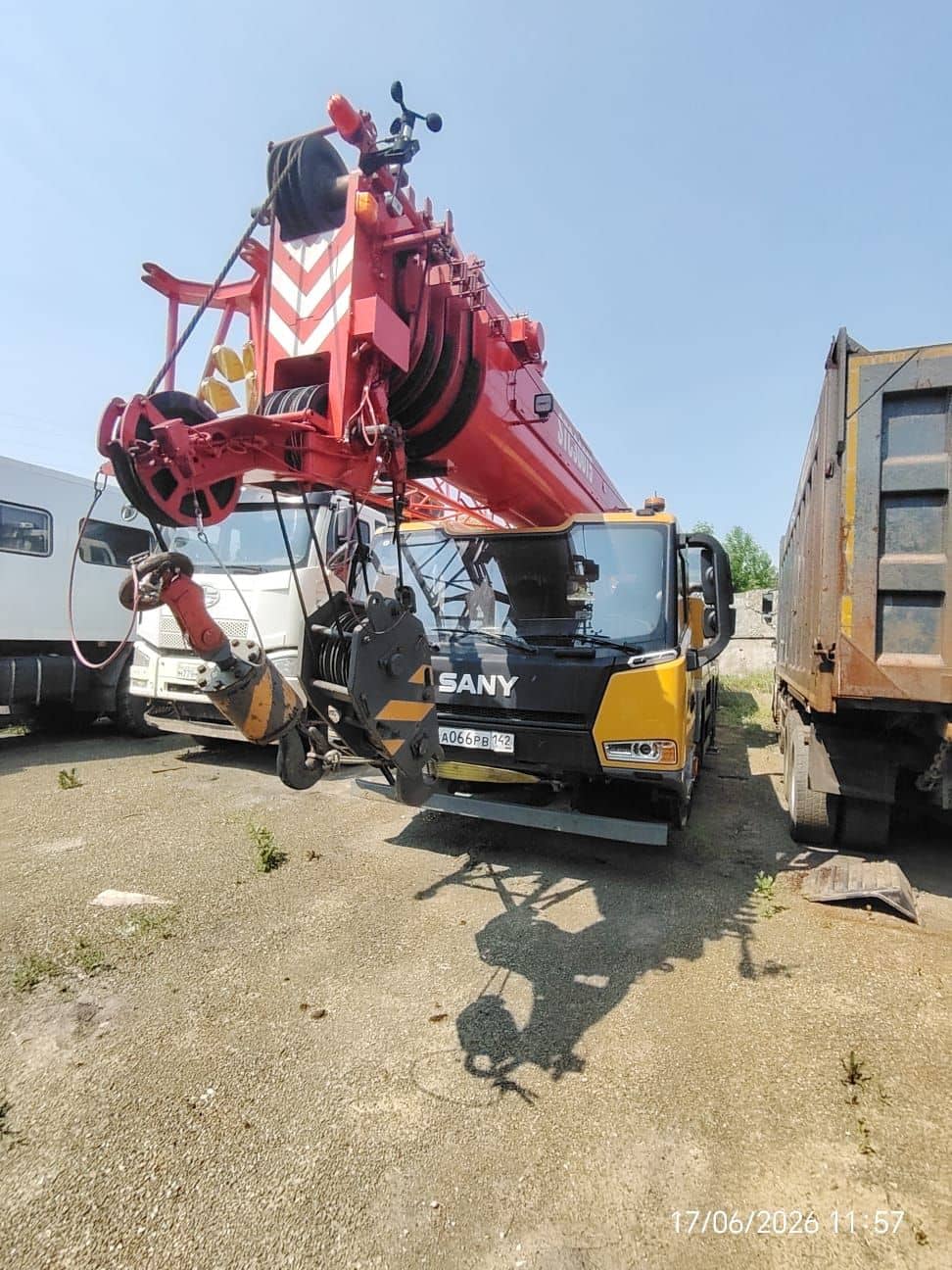 SANY STC 300T5