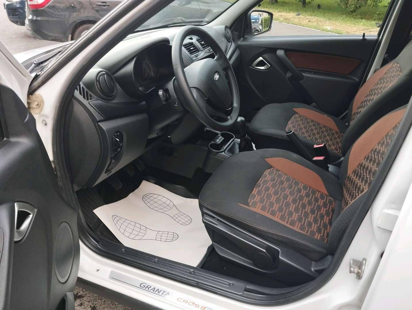 Lada Granta Кросс,  92 361 км, 2023 года в лизинг