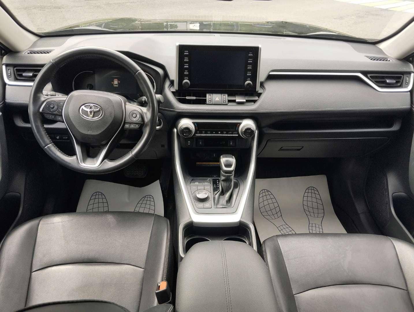 Toyota RAV4,  58 930 км, 2021 года в лизинг