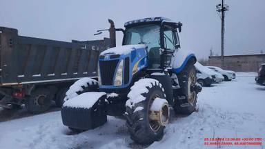 NEW HOLLAND T8050