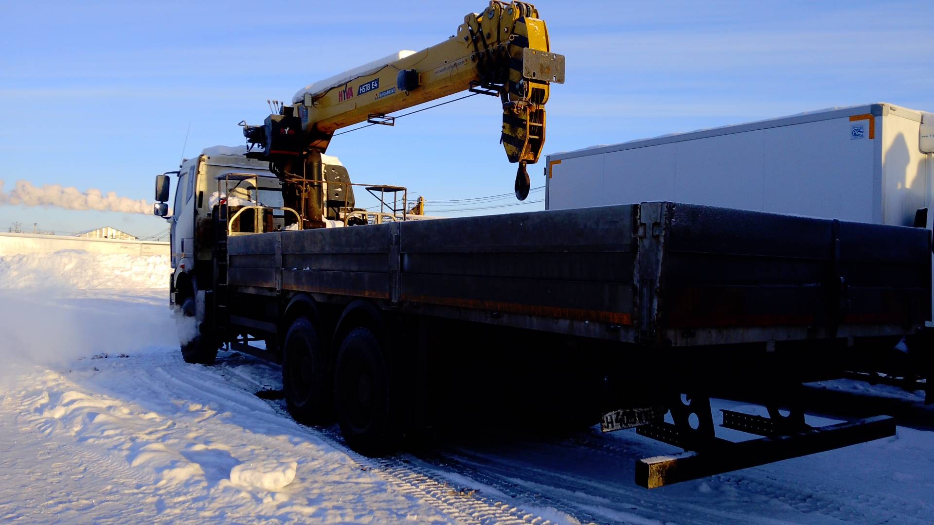 FAW CA3250P66K24L1TE5 6x6,  47 576 км, 2024 года в лизинг