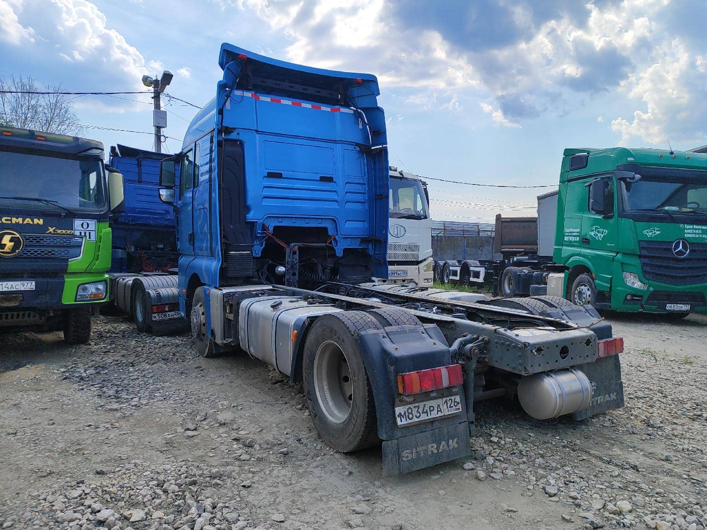 Sitrak C7H 4x2 ZZ4186V361HE,  340 000 км, 2022 года