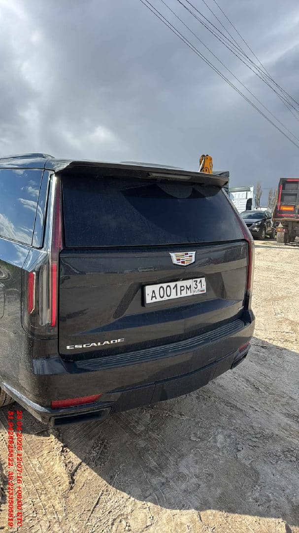 Cadillac Escalade,  42 552 км, 2023 года в лизинг