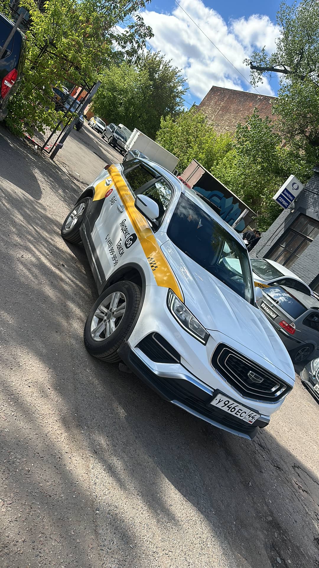Geely Atlas Pro,  158 553 км, 2023 года в лизинг