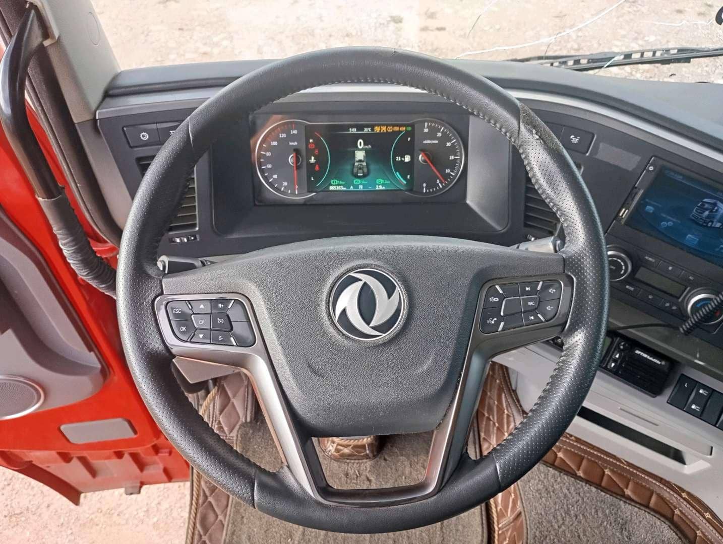 DongFeng GX DFH4180 4x2,  865 163 км, 2023 года в лизинг