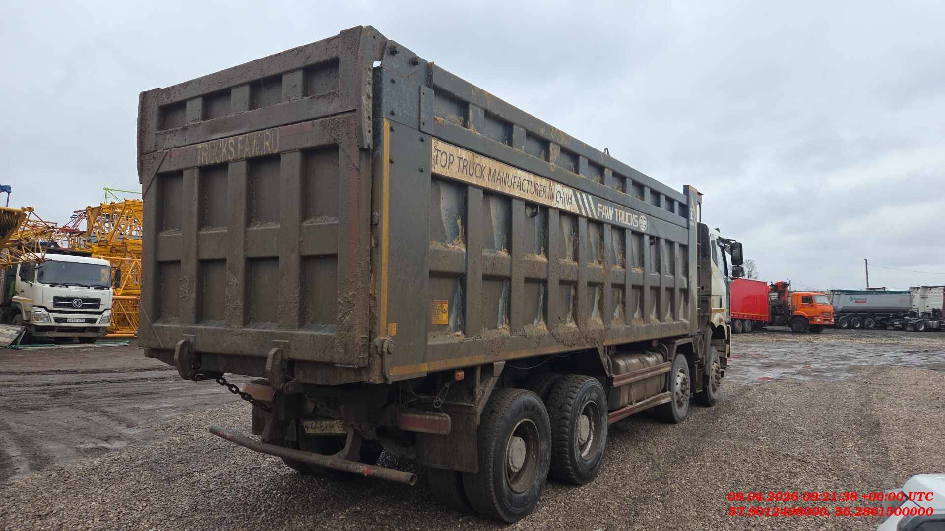 FAW CA3310P66K24T4E5 8х4,  302 017 км, 2023 года в лизинг