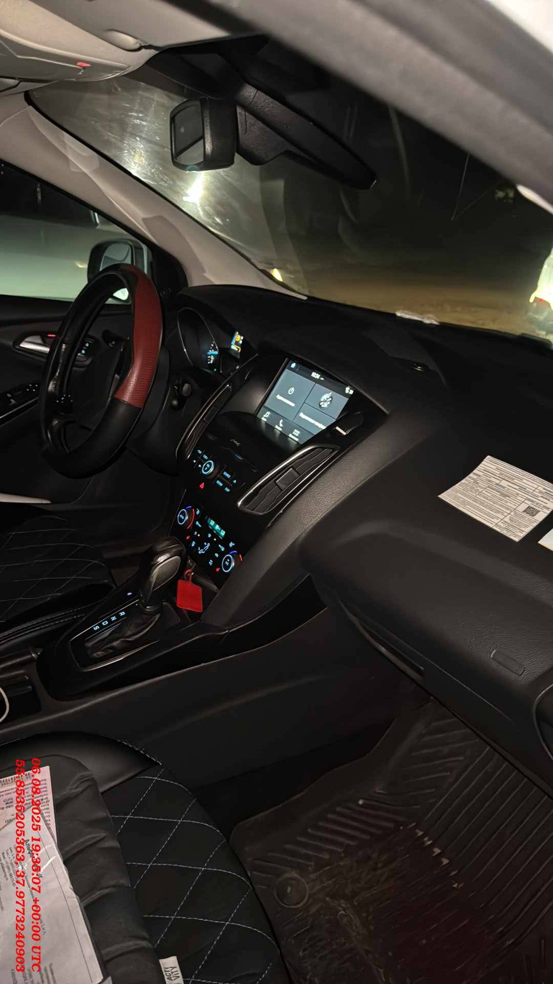 Ford Focus Sedan,  182 261 км, 2017 года