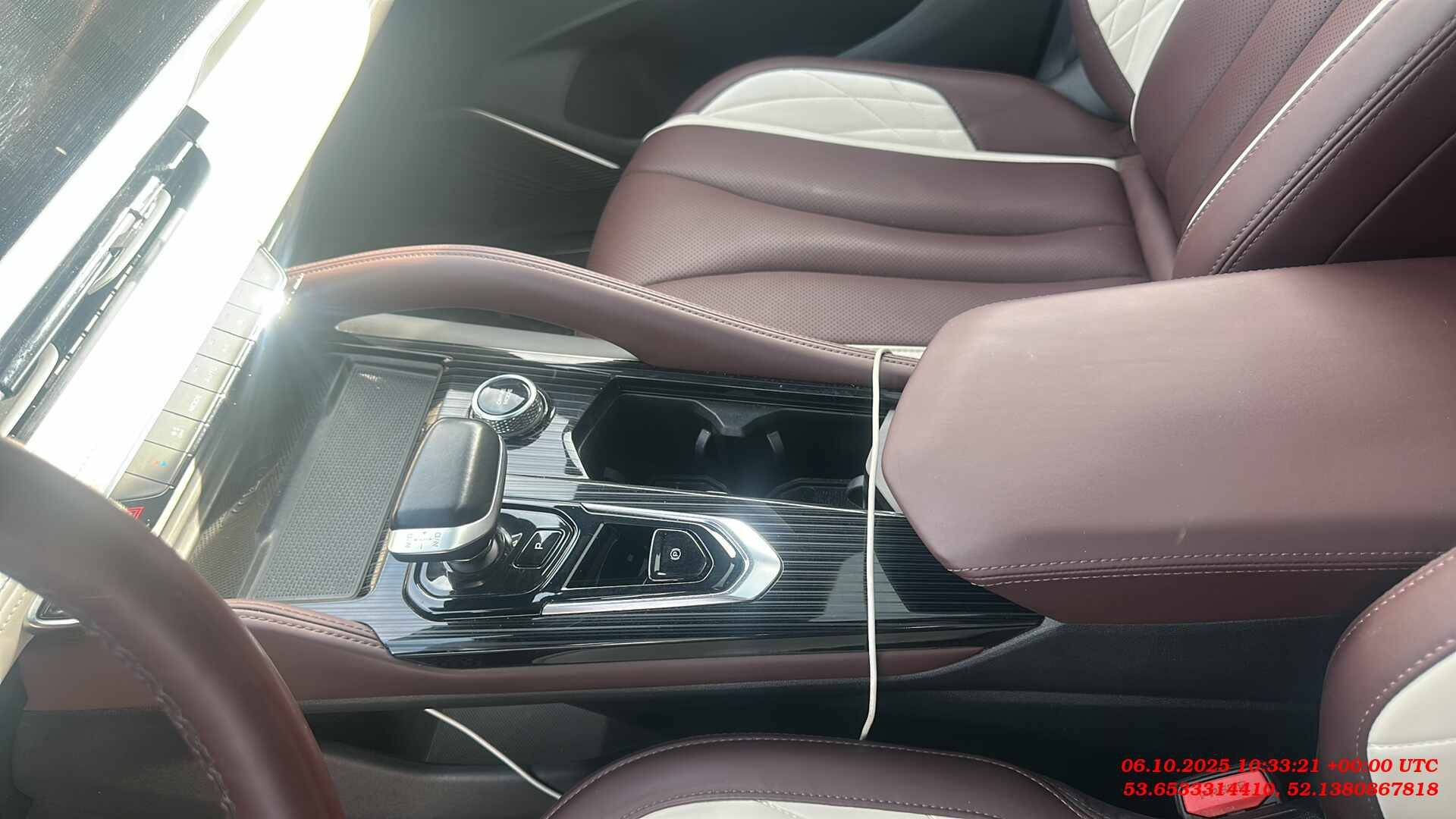 Geely Monjaro,  27 000 км, 2024 года в лизинг