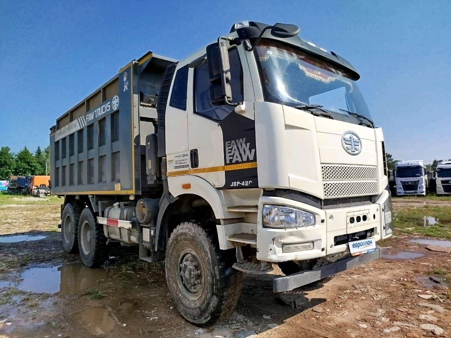 FAW CA3250P66K24L1TE5 6x6,  163 692 км, 2023 года в лизинг