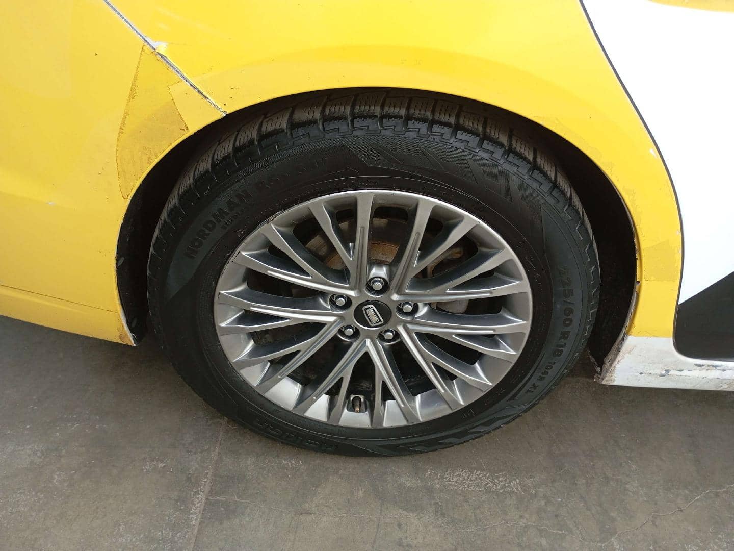 FAW Bestune B70,  169 788 км, 2023 года в лизинг