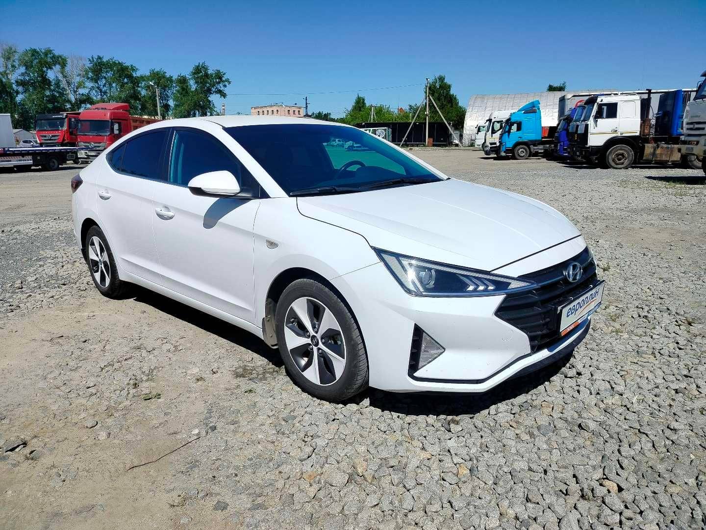 Hyundai Elantra,  119 613 км, 2020 года в лизинг
