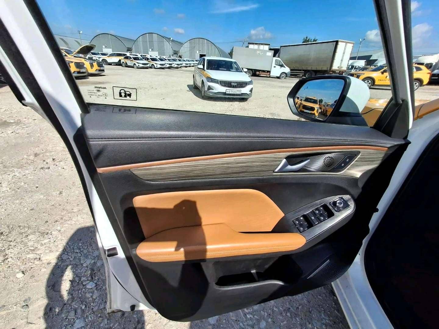 Haval Jolion,  260 619 км, 2023 года в лизинг