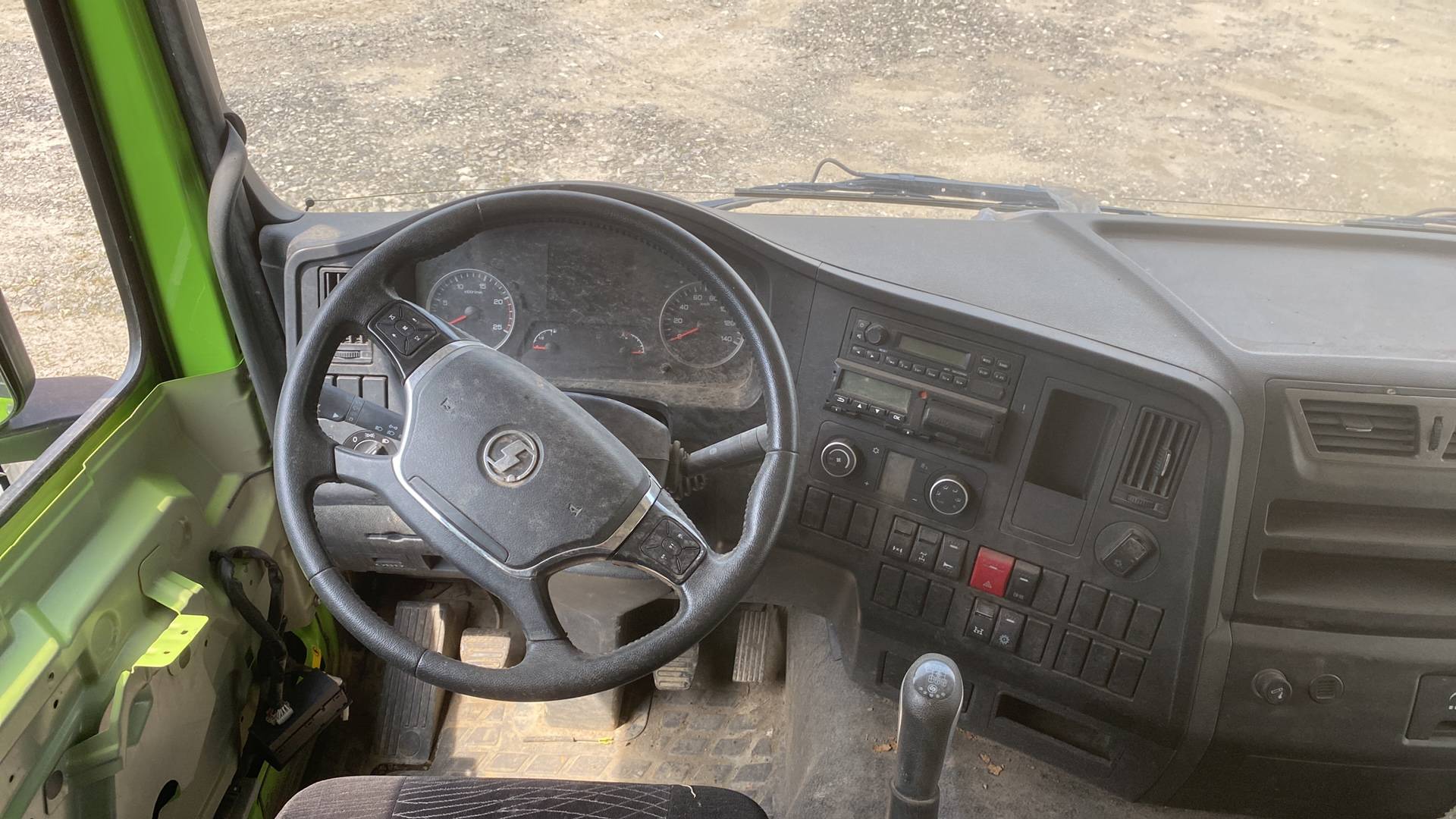 Shacman SX33186T366C,  10 000 км, 2022 года
