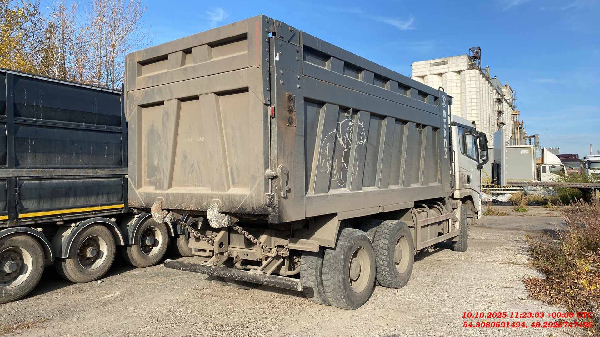 Shacman SX32586V384,  33 947 км, 2024 года в лизинг